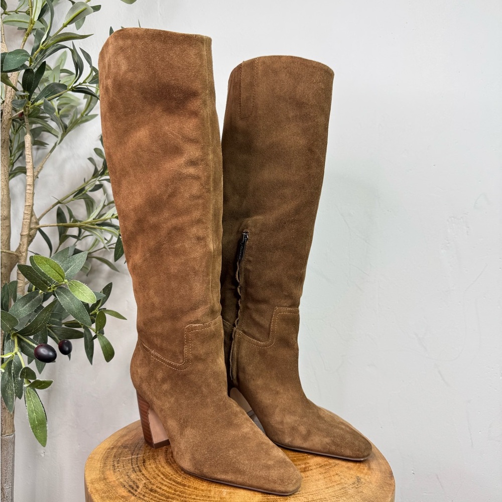 Vince Camuto Brown Heeled Boots
